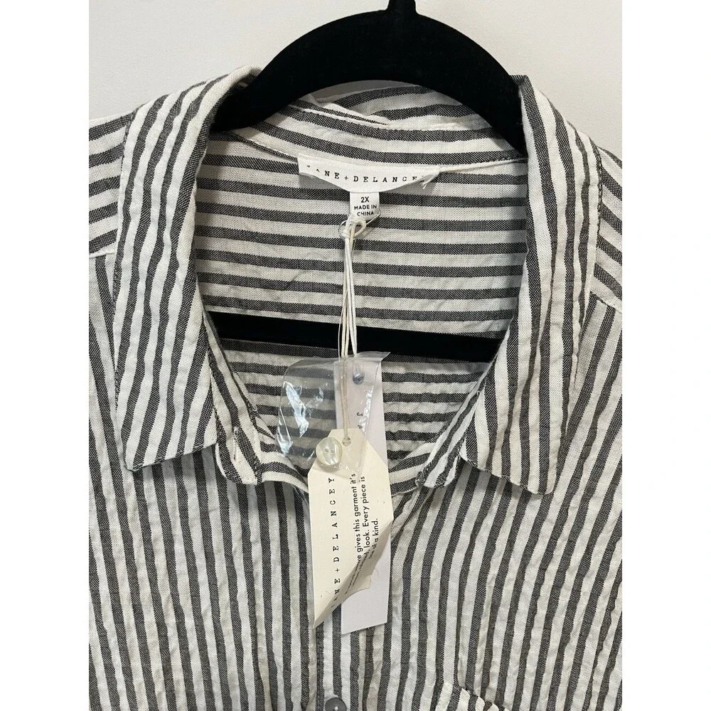 Jane and Delancey Blouse Top 2X BlueWhite Stripe Preppy Beachy Summer Cruise NWT - Picture 2 of 8
